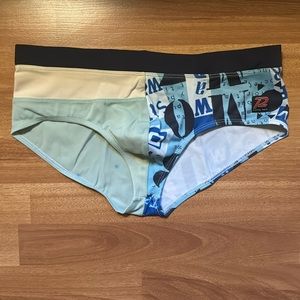 “Vintage” Pistol Pete swim bikini in M, Ex Pool guy